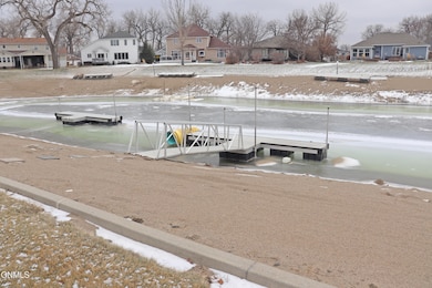 3111 Bay Shore Bend SE, Mandan, ND 58554 - photo 2