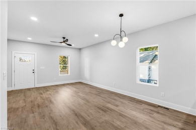 1103 Pegram Ave, High Point, NC 27263 - photo 4