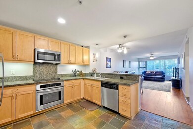 Metrome unit 406, San Diego, CA 92101 - photo 2