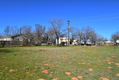 1102 Thiele Ln unit 2AR, Fredericksburg, TX 78624 - photo 5