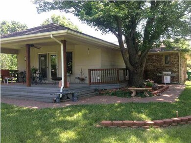 Though not counted as living space, this 10'x25' c