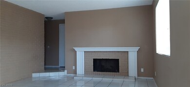 6881 Soldela Dr, Las Vegas, NV 89156 - photo 2