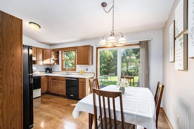 3007 Hickory Nut Ln, Kalamazoo, MI 49004 - photo 6