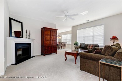 05-713MillPondWay_005