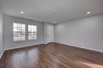 618 Bow St, Sheridan, IN 46069 - photo 5