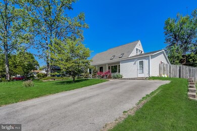 12619 Heming Ln, Bowie, MD 20716 - photo 4