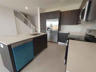 34513 SW 191st Ave, Homestead, FL 33030 - photo 4