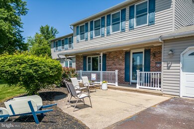 1525 Liberty Bell Dr, Harleysville, PA 19438 - photo 3