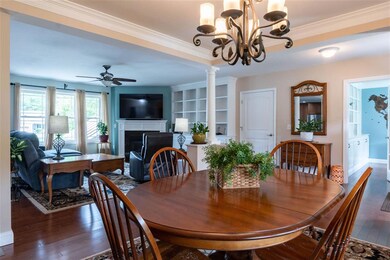 18 Pilgrim Cir, Nashua, NH 03063 - photo 5