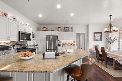 2562 E 3670 S, Saint George, UT 84790 - photo 4