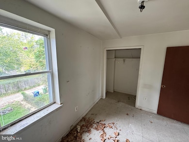 2812 Quantico Ave, Baltimore, MD 21215 - photo 7