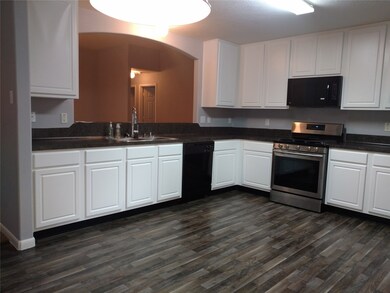 15711 Forest Creek Farms Dr, Cypress, TX 77429 - photo 4