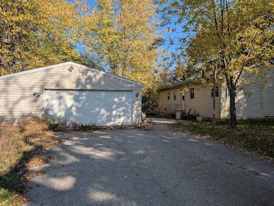 9218 W 155th Ave, Lowell, IN 46356 - photo 2