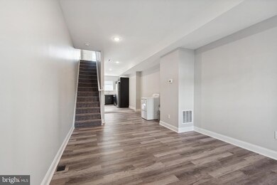 722 N Curley St, Baltimore, MD 21205 - photo 4