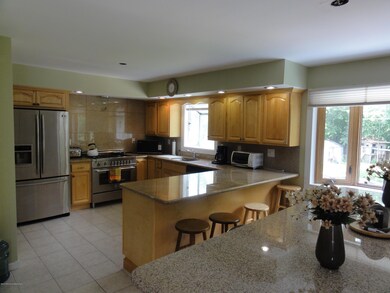 6 Colgate Ct, Hazlet, NJ 07730 - photo 3