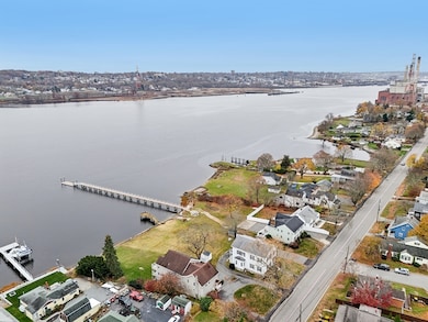 2396 Riverside Ave, Somerset, MA 02726 - photo 6