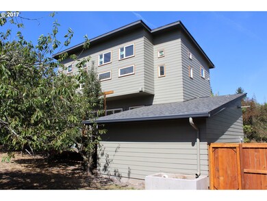 2160 Augusta St, Eugene, OR 97403 - photo 6