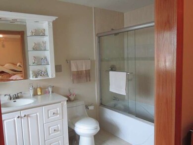 3706 E Frontage Rd, Rolling Meadows, IL 60008 - photo 5