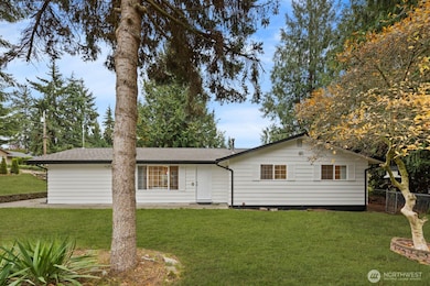 803 SW Dash Point Rd, Federal Way, WA 98023 - photo 2