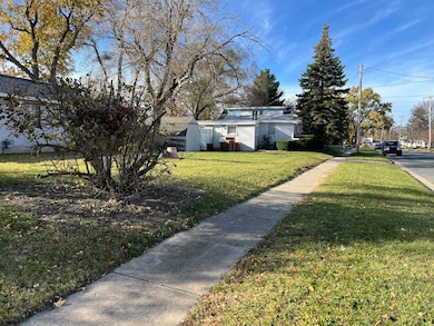 150 Frontenac St SE, Grand Rapids, MI 49548 - photo 4