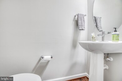 1633 Rampart Mews, Baltimore, MD 21230 - photo 6