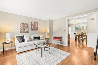 101 Donohue Rd unit 3, Dracut, MA 01826 - photo 3