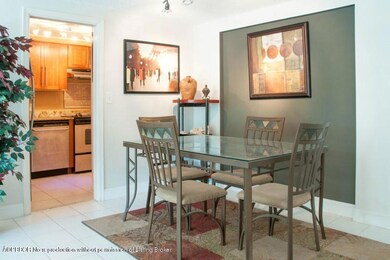 5 Dining Room
