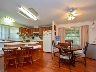 2632 Westgate Rd, Asheboro, NC 27205 - photo 7