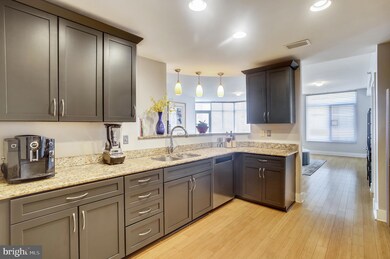 1400 Lancaster St unit 602, Baltimore, MD 21231 - photo 5