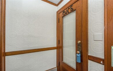 3932 University Ave unit 1, Des Moines, IA 50311 - photo 2