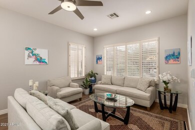 10280 E Rosemary Ln, Scottsdale, AZ 85255 - photo 5