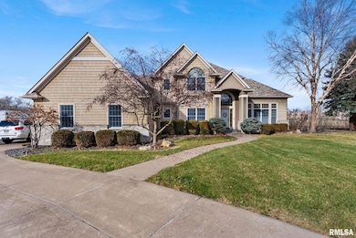 2916 E 45th Ct, Davenport, IA 52807 - photo 2