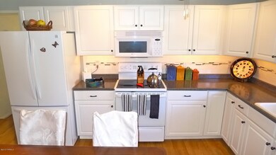 3319 N Tyndall Ave, Tucson, AZ 85719 - photo 7