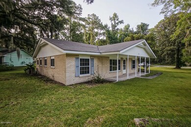 3014 Shell Point Rd 011