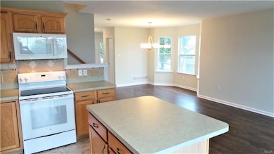 1004 Highview Ct, Temple, PA 19560 - photo 4