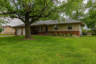 406LesterStWillard-1eXTERIORS(1)