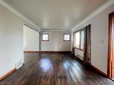 5246 Bartlett Rd, Bedford, OH 44146 - photo 6