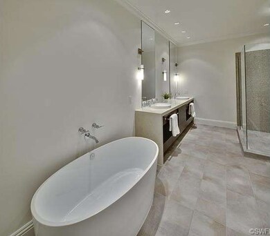 750 11th Ave S unit NORTH, Naples, FL 34102 - photo 5