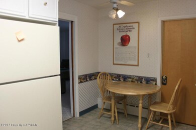 84 N Dawes Ave, Kingston, PA 18704 - photo 7