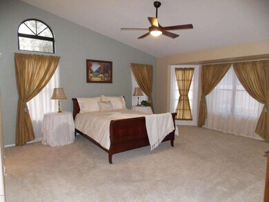 393 W Larona Ln, Tempe, AZ 85284 - photo 6