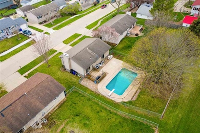 1832 Shawnee Ct NW, Cedar Rapids, IA 52405 - photo 6