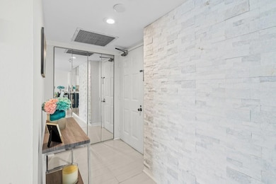 Palm Beach House unit 2004, West Palm Beach, FL 33407 - photo 4