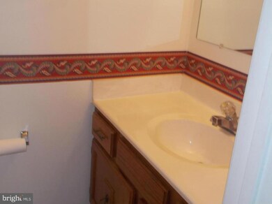 9437 Fens Hollow, Laurel, MD 20723 - photo 6