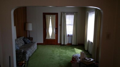 Ferris Living Room pic