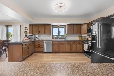 1928 S A St, Jasper, IN 47546 - photo 7