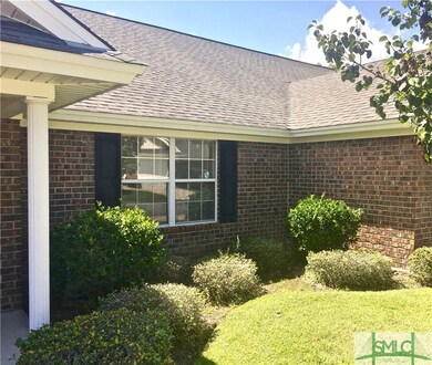 Beautifully landscaped community.