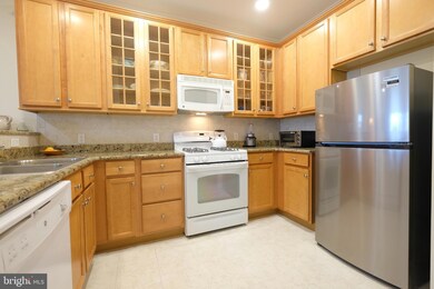 1316 Colts Cir, Lawrence Township, NJ 08648 - photo 2
