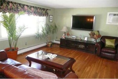 32 Alden Rd, Holliston, MA 01746 - photo 3