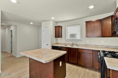 14361 Star Cactus Ave, Horizon City, TX 79928 - photo 6