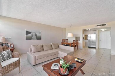 Living & Dining Room